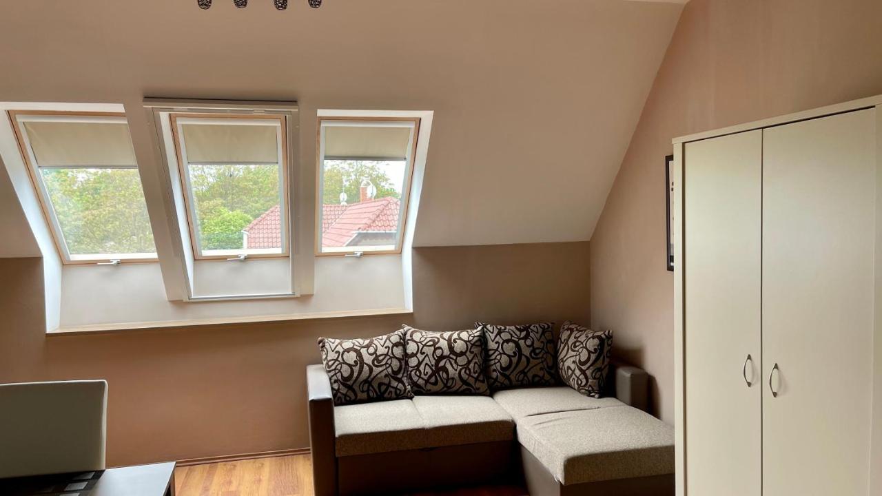 Gyula Var Premium Apartman ภายนอก รูปภาพ